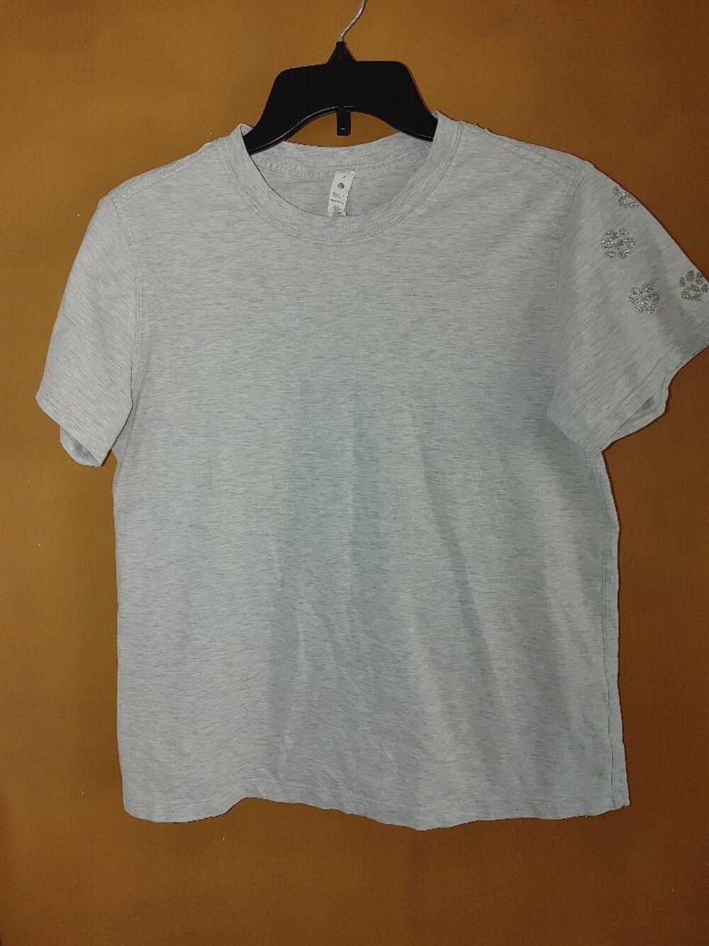 LULULEMON Woman's Short Sleeves T-shirt Size 2 NWOT